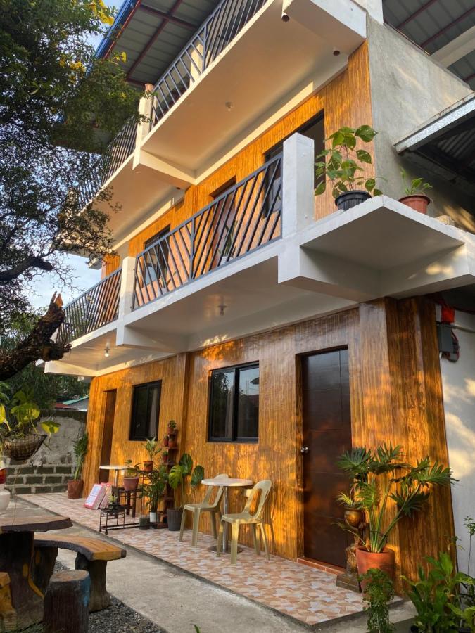Alona'S Traditional Filipino Home Near 100 Islands Wharf Alaminos Bagian luar foto