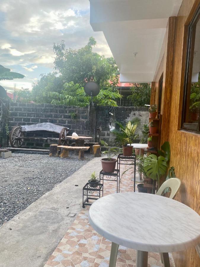 Alona'S Traditional Filipino Home Near 100 Islands Wharf Alaminos Bagian luar foto