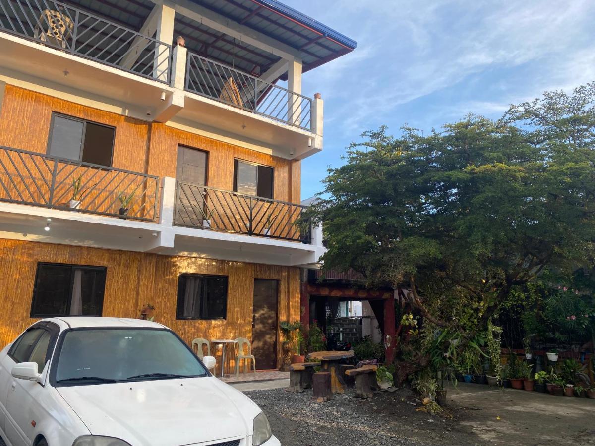 Alona'S Traditional Filipino Home Near 100 Islands Wharf Alaminos Bagian luar foto